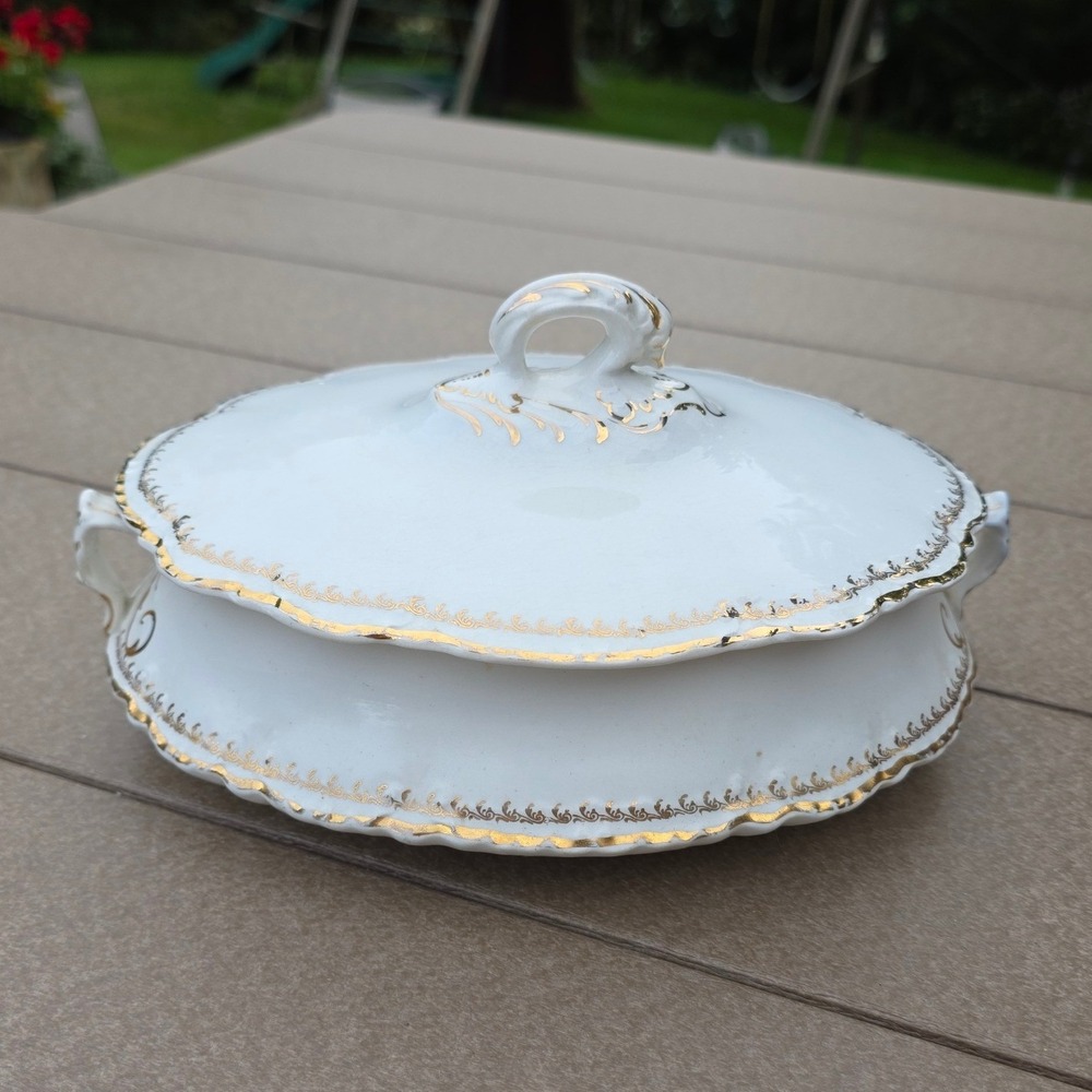Homer Laughlin Hudson White Porcelain Covered Bowl Tureen Lid Gold Majestic H94
